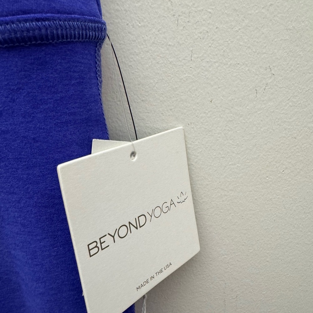 Beyond Yoga Kids Cobalt Leggings - Picture 4 of 5